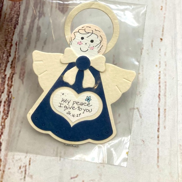 Vintage Refrigerator Magnets Miniature Bundle Of 4 - Picture 2 of 7